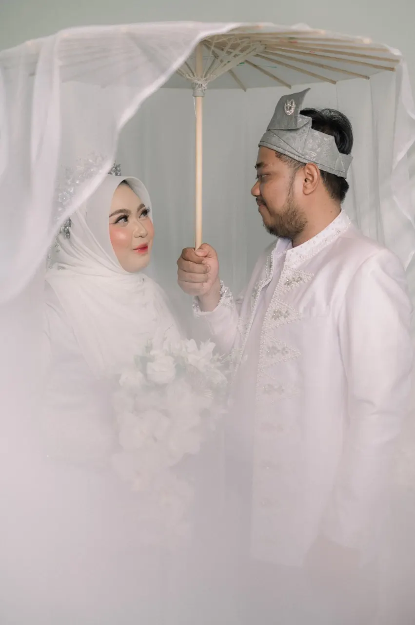 Foto cerita Pernikahan